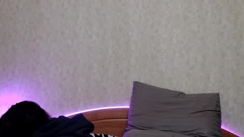 alisaadoll online show from 11-28-25, 12:08