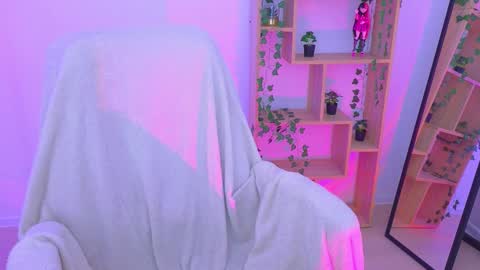 Alise online show from 10-10-25, 07:07