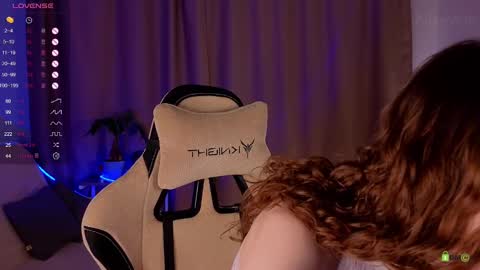 Snapshot of alisevine chatting on 02-23-25, 06:01 Alisa online show from 02-23-25, 06:01