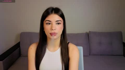 Snapshot of alisha_blakee chatting on 04-16-26, 09:43 Alisha online show from 04-16-26, 09:43