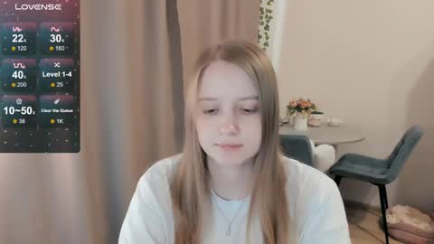 Alya online show from 05-26-26, 12:34