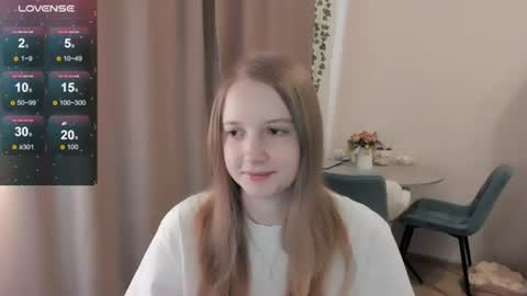 Snapshot of alisha_ley chatting on 06-11-26, 08:01 Alya online show from 06-11-26, 08:01