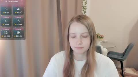 Snapshot of alisha_ley chatting on 07-06-26, 03:03 Alya online show from 07-06-26, 03:03