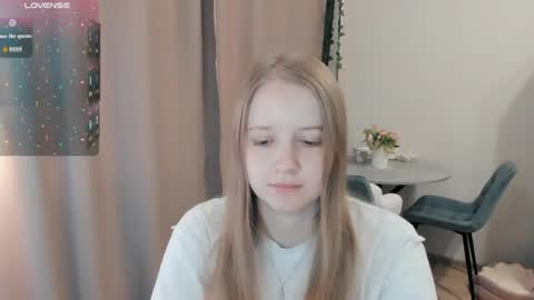 Snapshot of alisha_ley chatting on 07-12-26, 09:11 Alya online show from 07-12-26, 09:11
