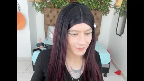 Snapshot of alishaa_nixx chatting on 03-08-25, 10:22 alishaa_nixx online show from 03-08-25, 10:22