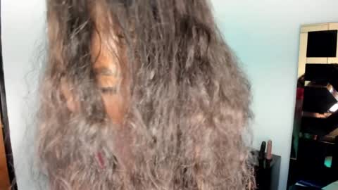 Alisha online show from 02-05-25, 05:53