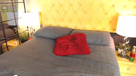 Luna online show from 12-25-24, 09:22