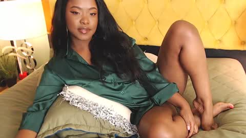 Luna online show from 01-08-25, 09:34