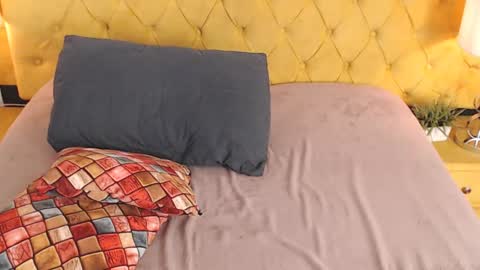 Luna online show from 11-01-25, 07:49