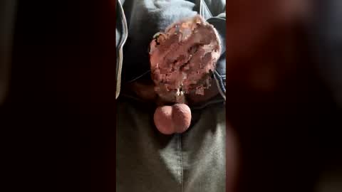 Snapshot of alisherof chatting on 01-19-26, 10:19 alisherof online show from 01-19-26, 10:19