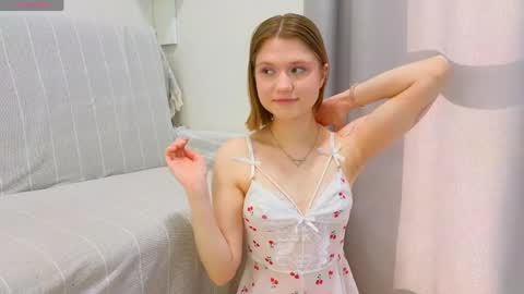 Alisia online show from 05-13-26, 02:03