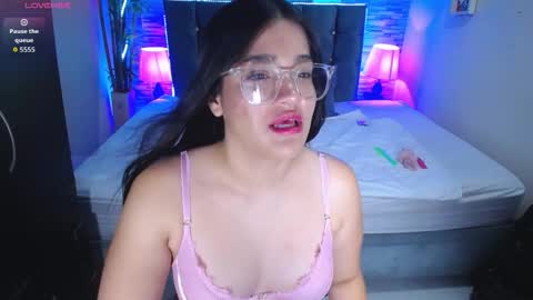 Snapshot of alison_girl22 chatting on 03-02-26, 09:32 Alison online show from 03-02-26, 09:32