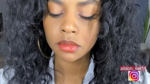 Sofias house online show from 12-24-24, 08:11