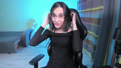 Alison online show from 02-16-26, 09:33