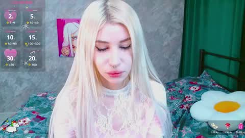 Snapshot of alison_moonlight chatting on 04-14-26, 09:48 Alison online show from 04-14-26, 09:48