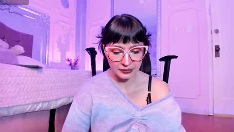 Alison Fishert online show from 11-05-25, 01:00