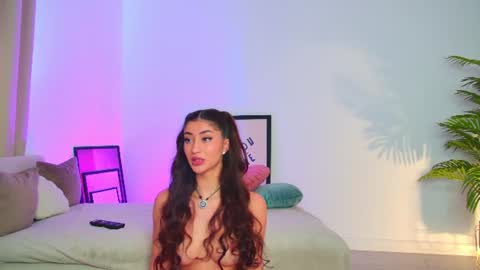 Snapshot of alissa_foxx chatting on 07-06-26, 01:30 alissa_foxx online show from 07-06-26, 01:30