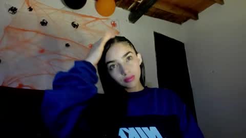 Alisson369  online show from 10-21-25, 10:16