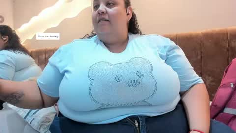 Alisson online show from 04-22-26, 06:09