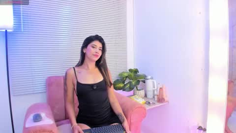 Alisson online show from 10-31-25, 11:11