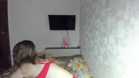 Snapshot of alistrisx chatting on 10-29-25, 10:28 AlisTrisx online show from 10-29-25, 10:28