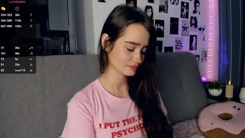 Alivia online show from 11-29-25, 10:40