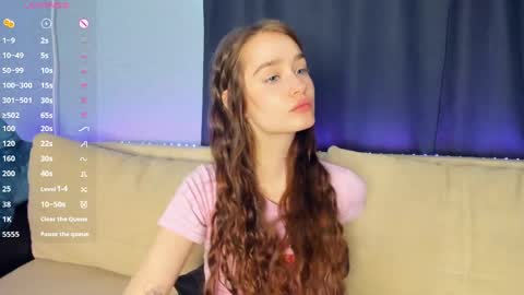 Alivia online show from 04-08-26, 08:03