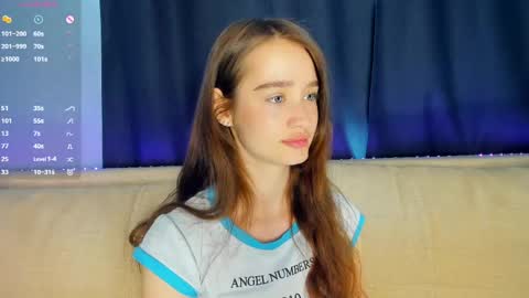 Alivia online show from 04-29-26, 09:35