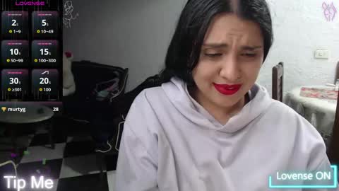 Alix online show from 04-25-26, 01:52