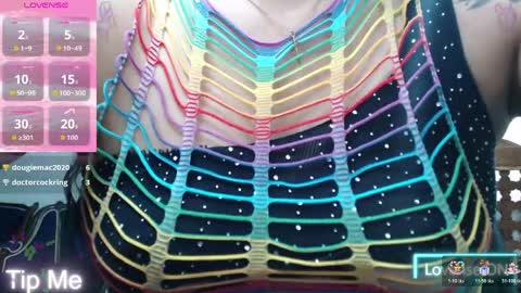 Alix online show from 05-19-26, 01:56
