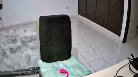 Alix online show from 04-23-26, 09:50