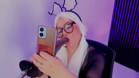 Aliyahs stone online show from 11-14-25, 02:38