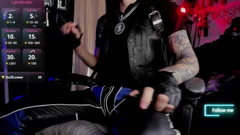   online show from 11-12-25, 05:35