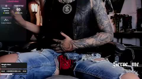   online show from 04-23-26, 07:05