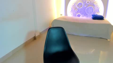 Allanna online show from 12-06-24, 05:44