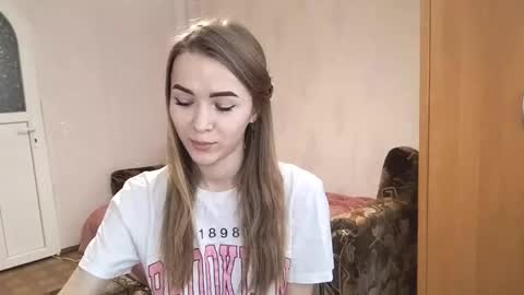 Anna online show from 11-21-25, 08:35