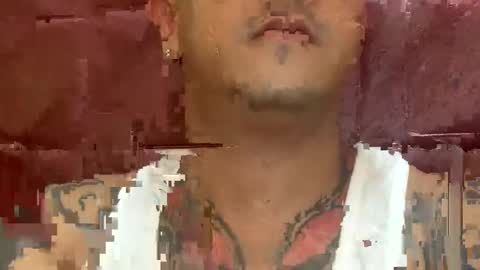 Snapshot of allen_69xx chatting on 12-25-24, 06:52 allen online show from 12-25-24, 06:52