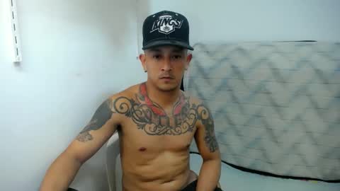 Snapshot of allen_69xx chatting on 03-06-25, 04:41 allen online show from 03-06-25, 04:41