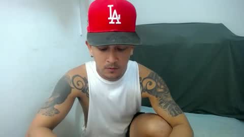 Snapshot of allen_69xx chatting on 03-07-25, 02:15 allen online show from 03-07-25, 02:15