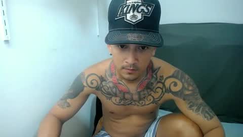 Snapshot of allen_69xx chatting on 03-07-25, 05:29 allen online show from 03-07-25, 05:29