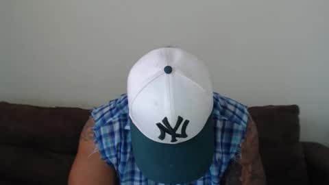 allen_ferrer10 online show from 05-15-26, 03:52