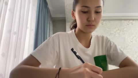 Snapshot of allenargudin chatting on 12-17-25, 08:31 Fatima online show from 12-17-25, 08:31