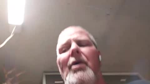 Snapshot of allenhammack575 chatting on 05-11-26, 12:44 allenhammack575 online show from 05-11-26, 12:44
