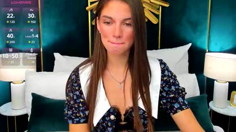 Lexi online show from 10-15-25, 05:29
