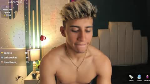 Snapshot of allexcano chatting on 02-17-25, 06:04 Allex online show from 02-17-25, 06:04