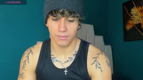 Snapshot of allexcano chatting on 09-28-25, 11:10 Allex online show from 09-28-25, 11:10