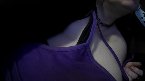 Alli Kat online show from 12-21-25, 02:35