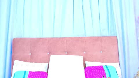 Allicia online show from 11-08-25, 07:12