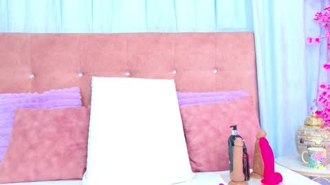 Allicia online show from 11-29-25, 07:28