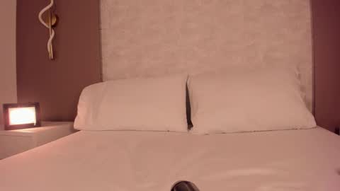 A L L I E online show from 03-24-26, 02:27